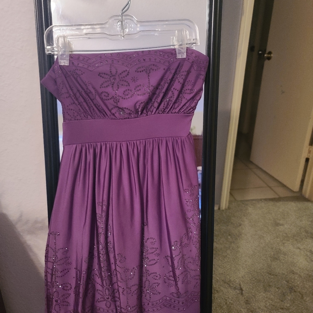 Sleeveless dress top